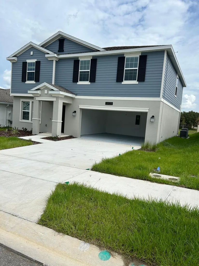 Completed siding project by Endless Siding in Jacksonville, Orlando and Daytona, Florida
