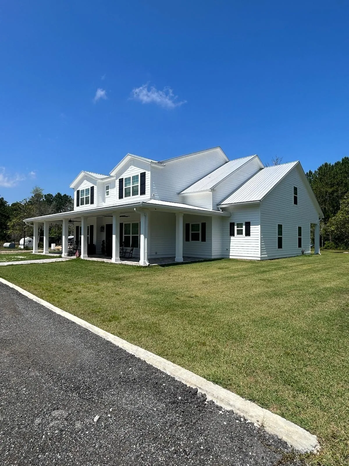 Finished farmhouse project by Endless Siding