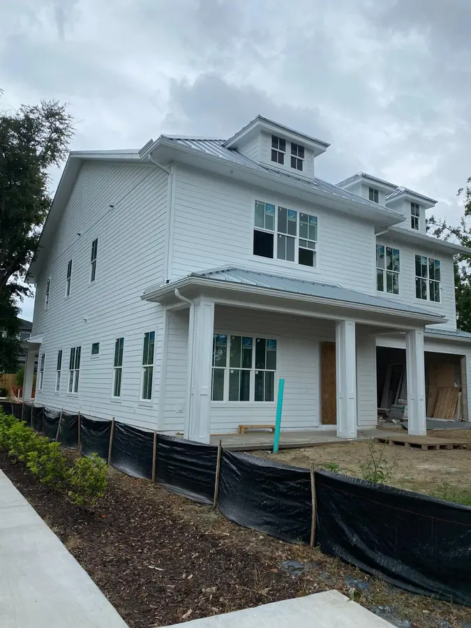 Completed commercial siding project by Endless Siding in Florida