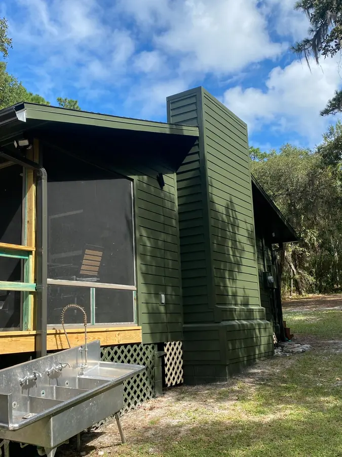 Completed residential siding installation by Endless Siding in Florida